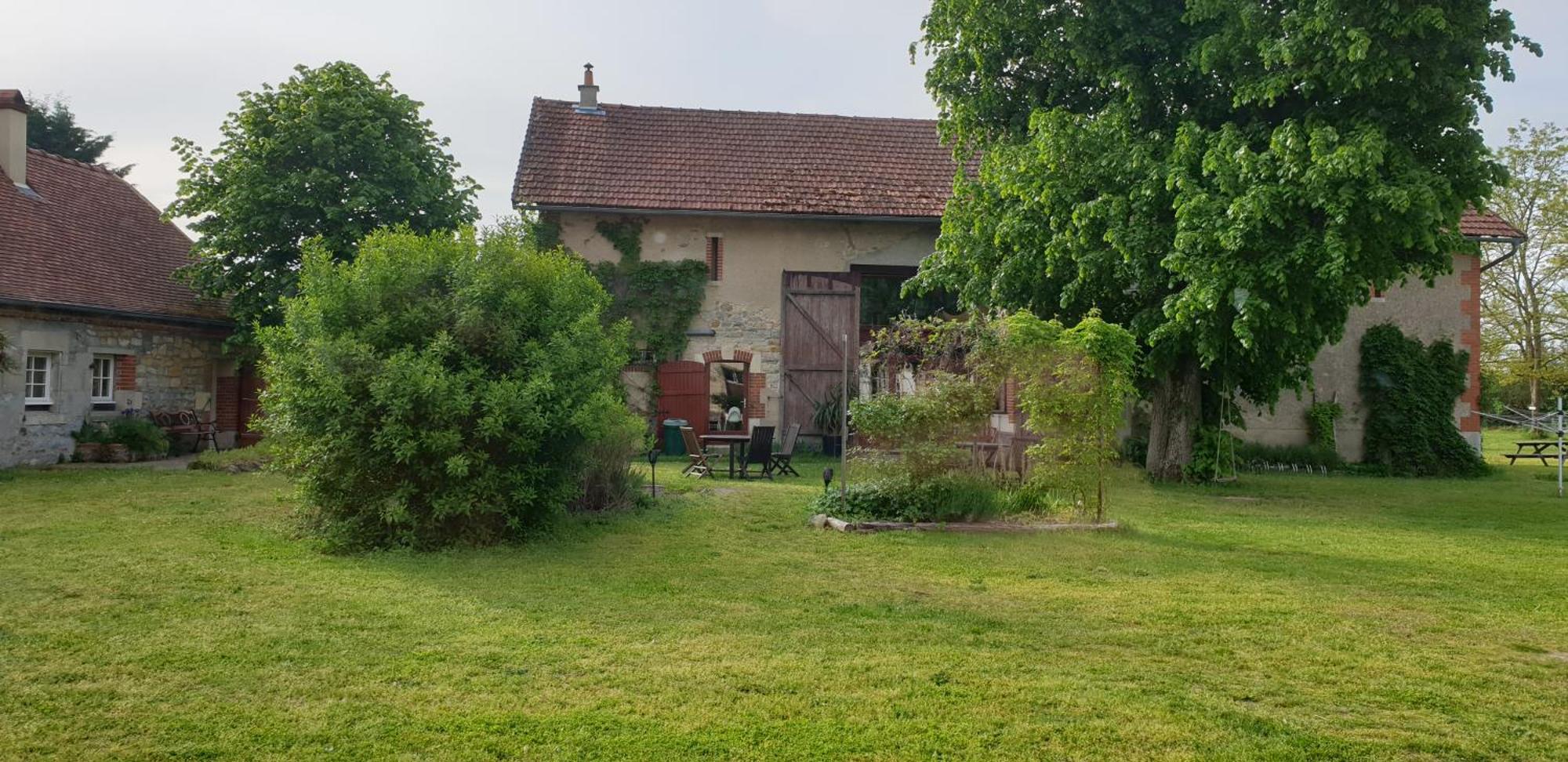 Chambres D'Hotes Domaine Du Bourg Gannay-sur-Loire Eksteriør bilde
