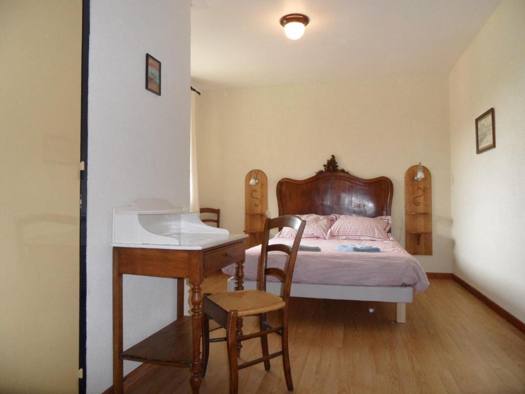 Chambres D'Hotes Domaine Du Bourg Gannay-sur-Loire Rom bilde